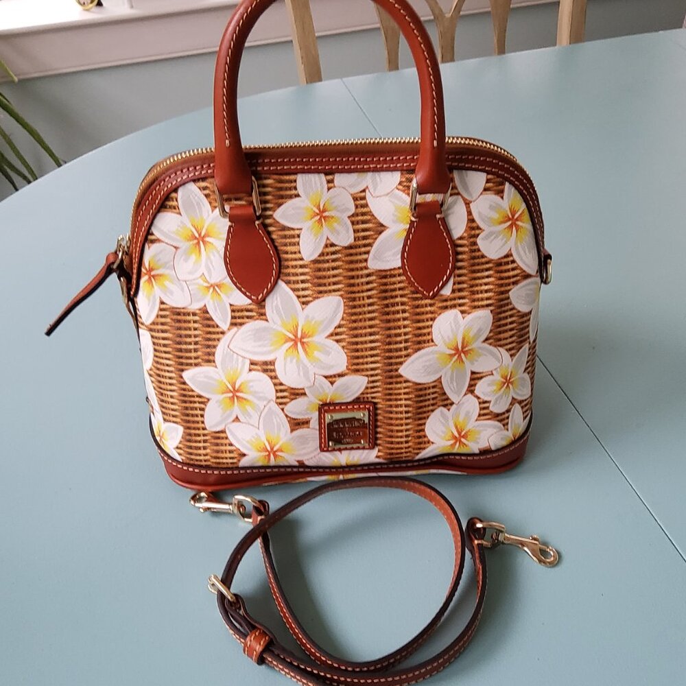 Like New Dooney & Bourke Plumeria Greena Satchel in White